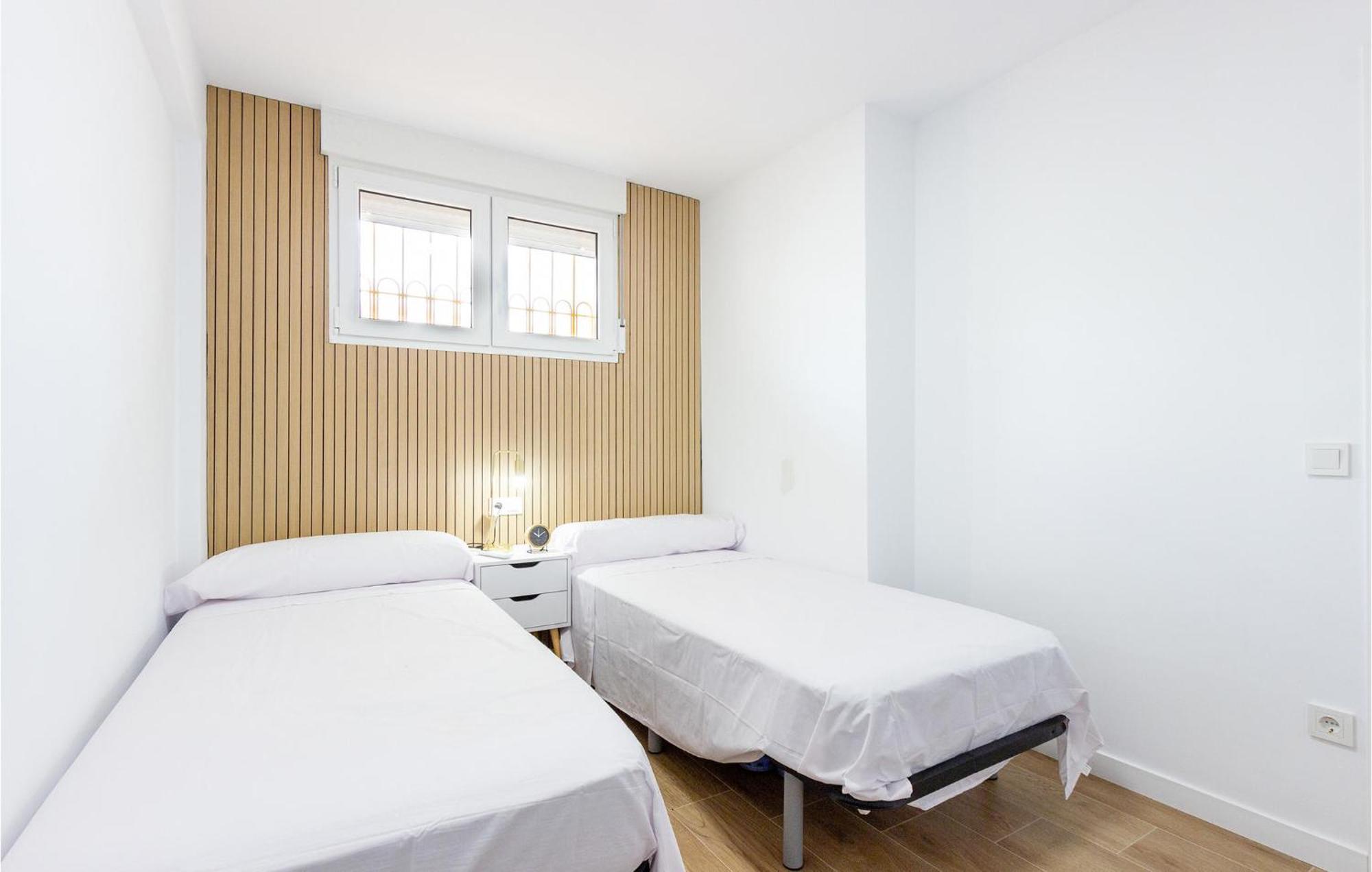 Lovely Apartment In Santa Pola With Kitchen Kültér fotó