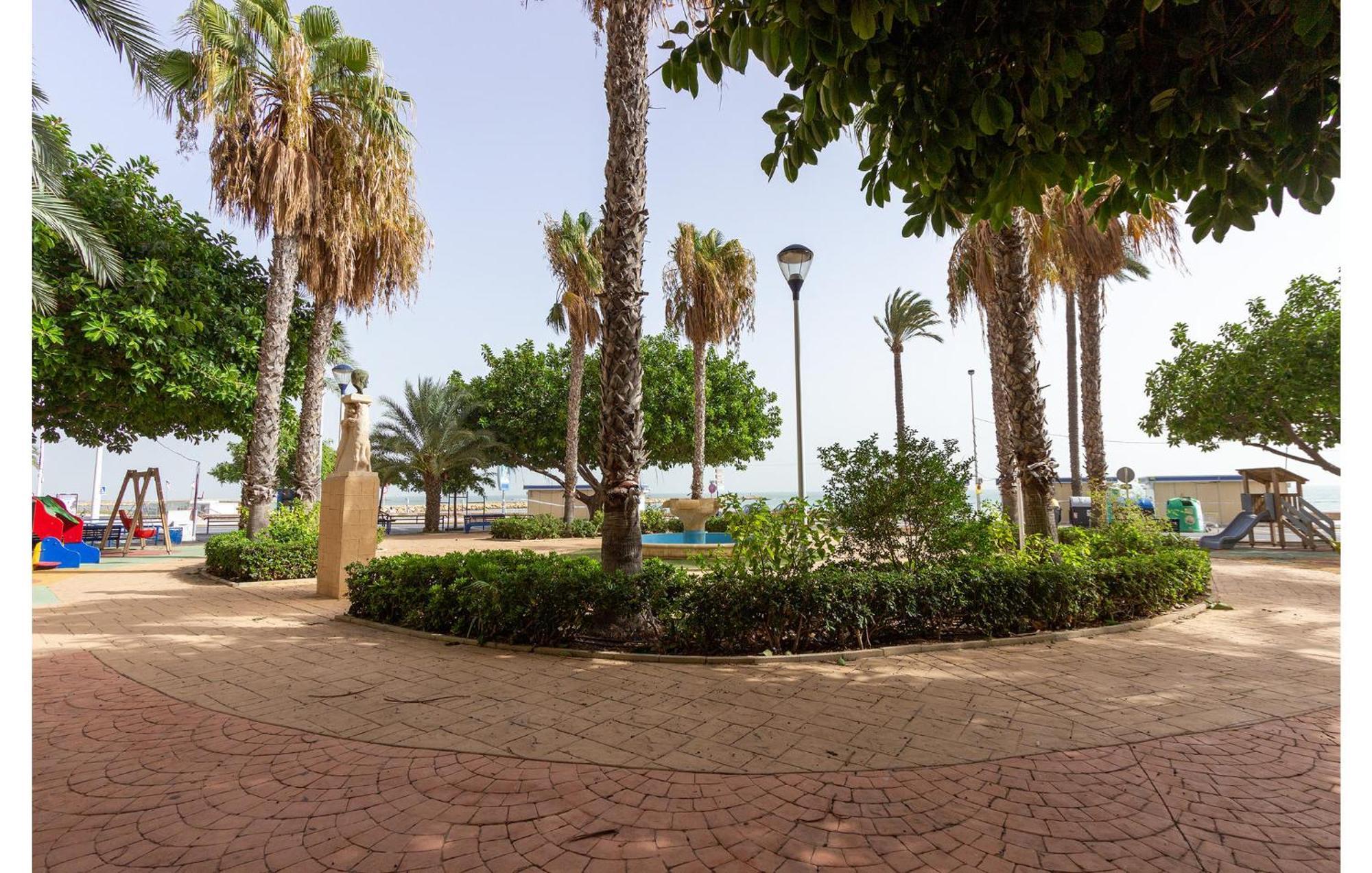 Lovely Apartment In Santa Pola With Kitchen Kültér fotó